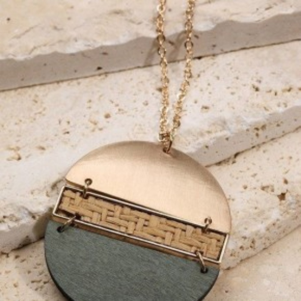 Rattan & Wood circle pendant necklace